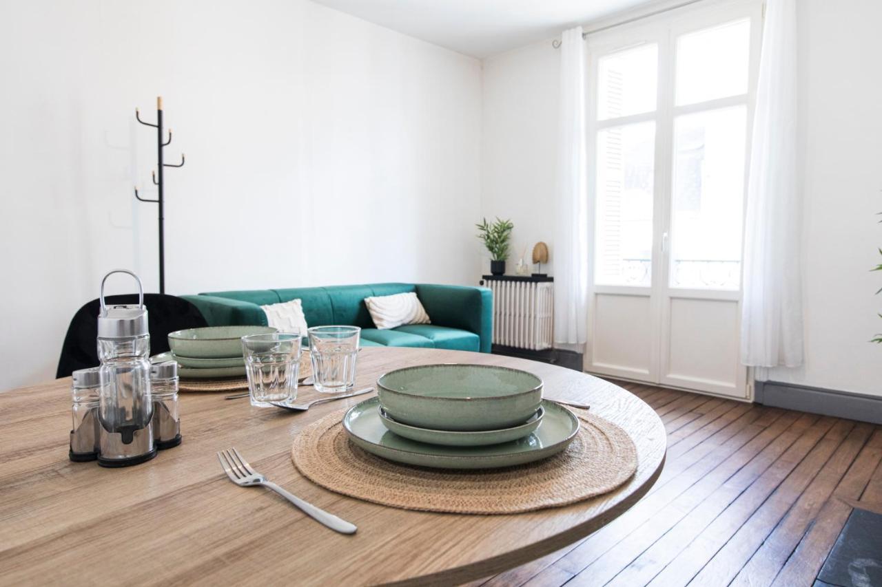 Appartement Avec Balcon A 250 M De La Gare, Hyper Centre Tours Exterior foto
